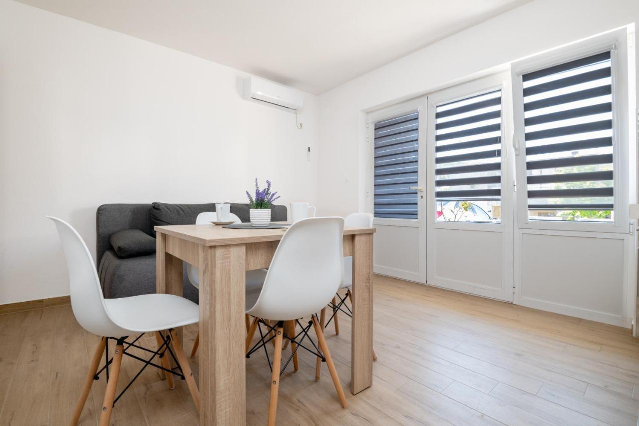 Apartmani Frane نيوم المظهر الخارجي الصورة
