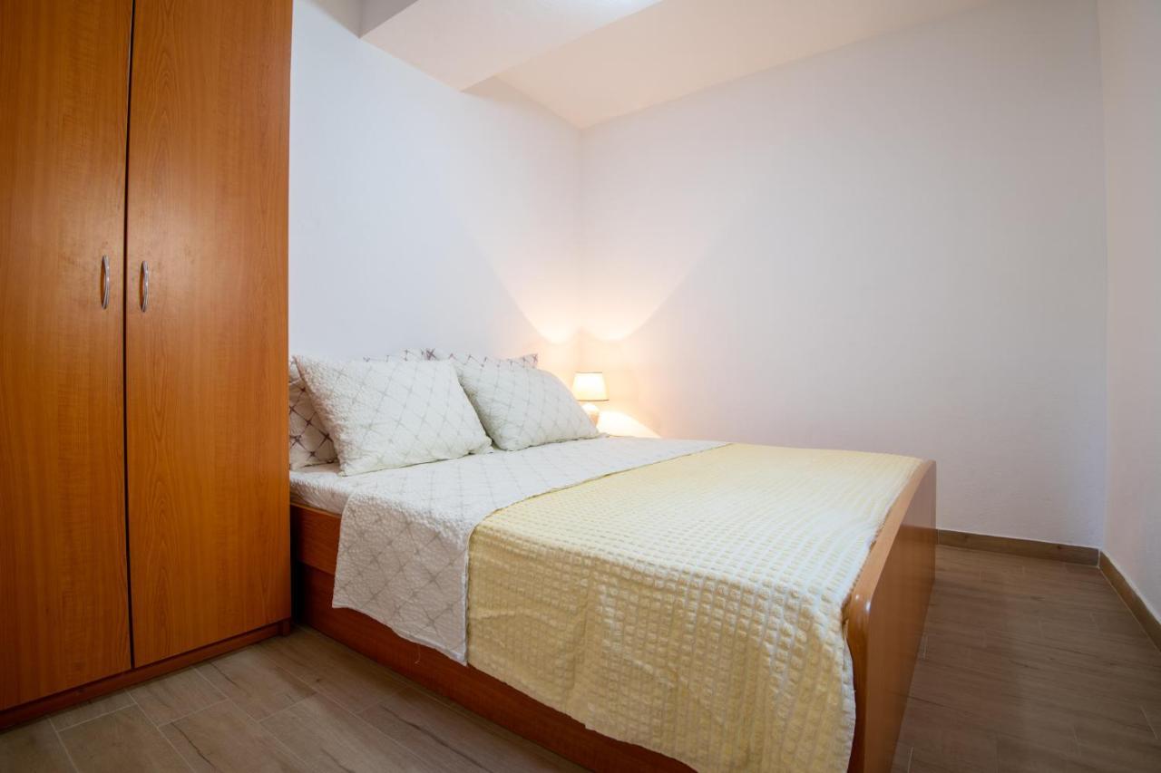 Apartmani Frane نيوم المظهر الخارجي الصورة